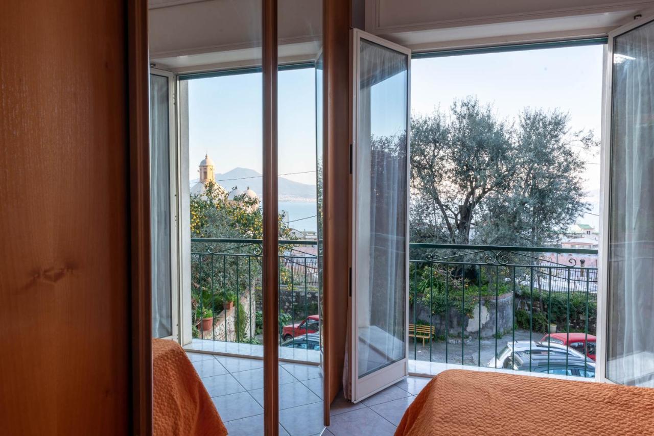 La Terrazza Apartment Vico Equense Exterior photo